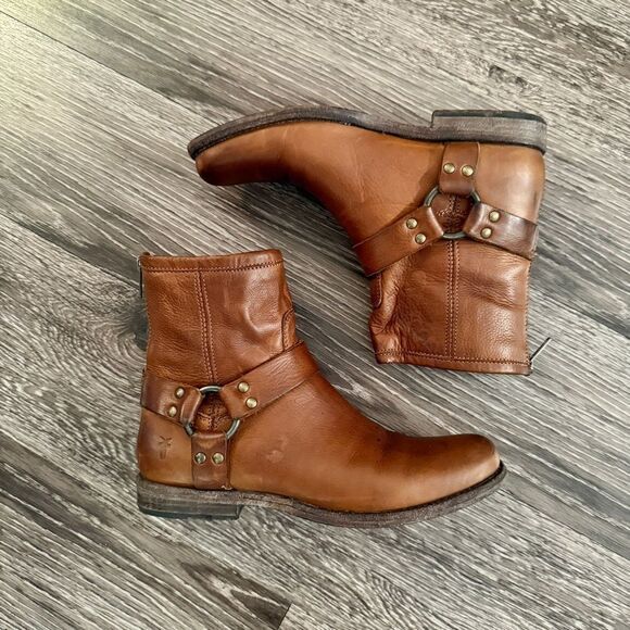 Frye ‘Phillip’ Harness Short - Picture 2 of 10